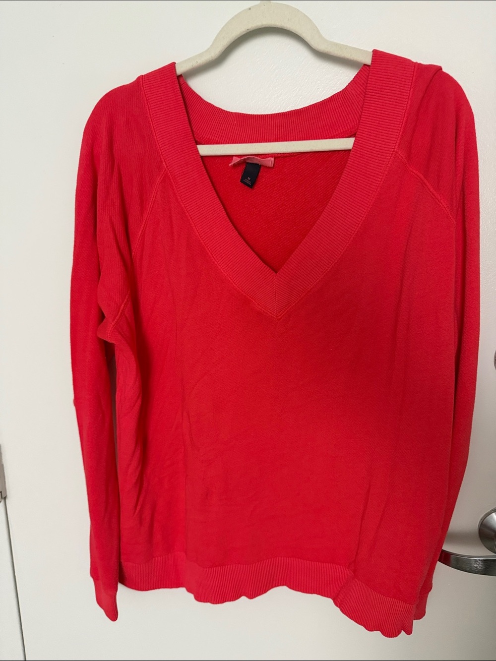 Universal Thread Women's Bright Red V-Neck Sweater